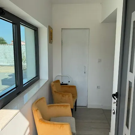 Eros Ibenik Holiday home Konjevrate